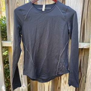 Under Armour Women's UA HydraFuse Crew Long Sleeve Training Top Athleisure